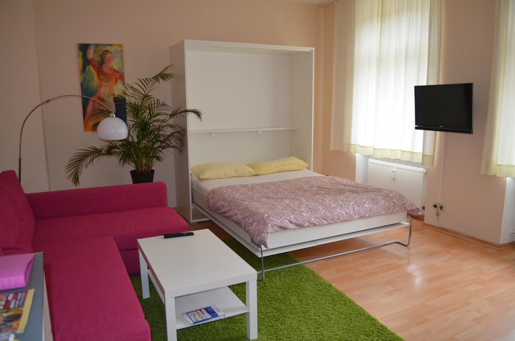 Ferienwohnung Barfly ترابن ترارباخ المظهر الخارجي الصورة